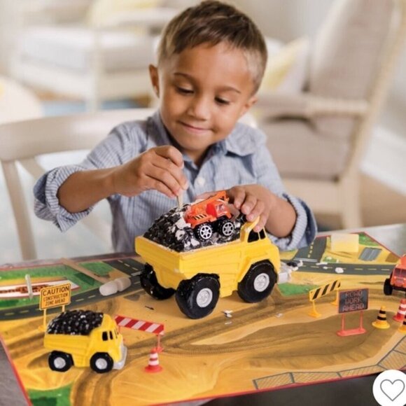 Dig It Up! Truck Discovery - Picture 4 of 4